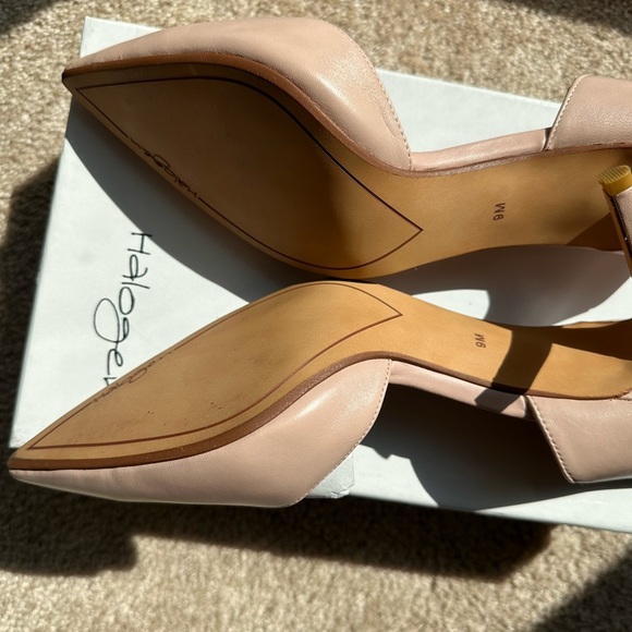 Halogen Blush Pointed-Toe Heels 9M - Picture 3 of 5